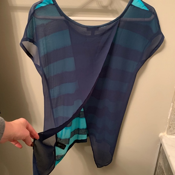 NWT Express top - Picture 2 of 4